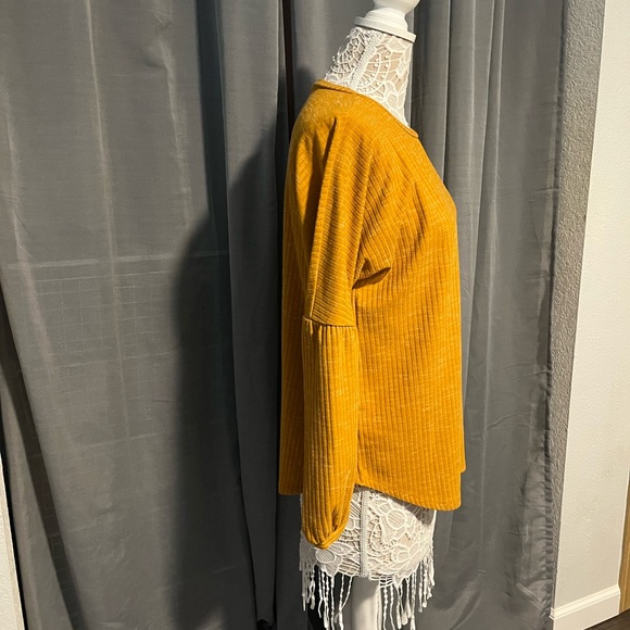 Juicy Couture size L long sleeve top - Picture 2 of 5